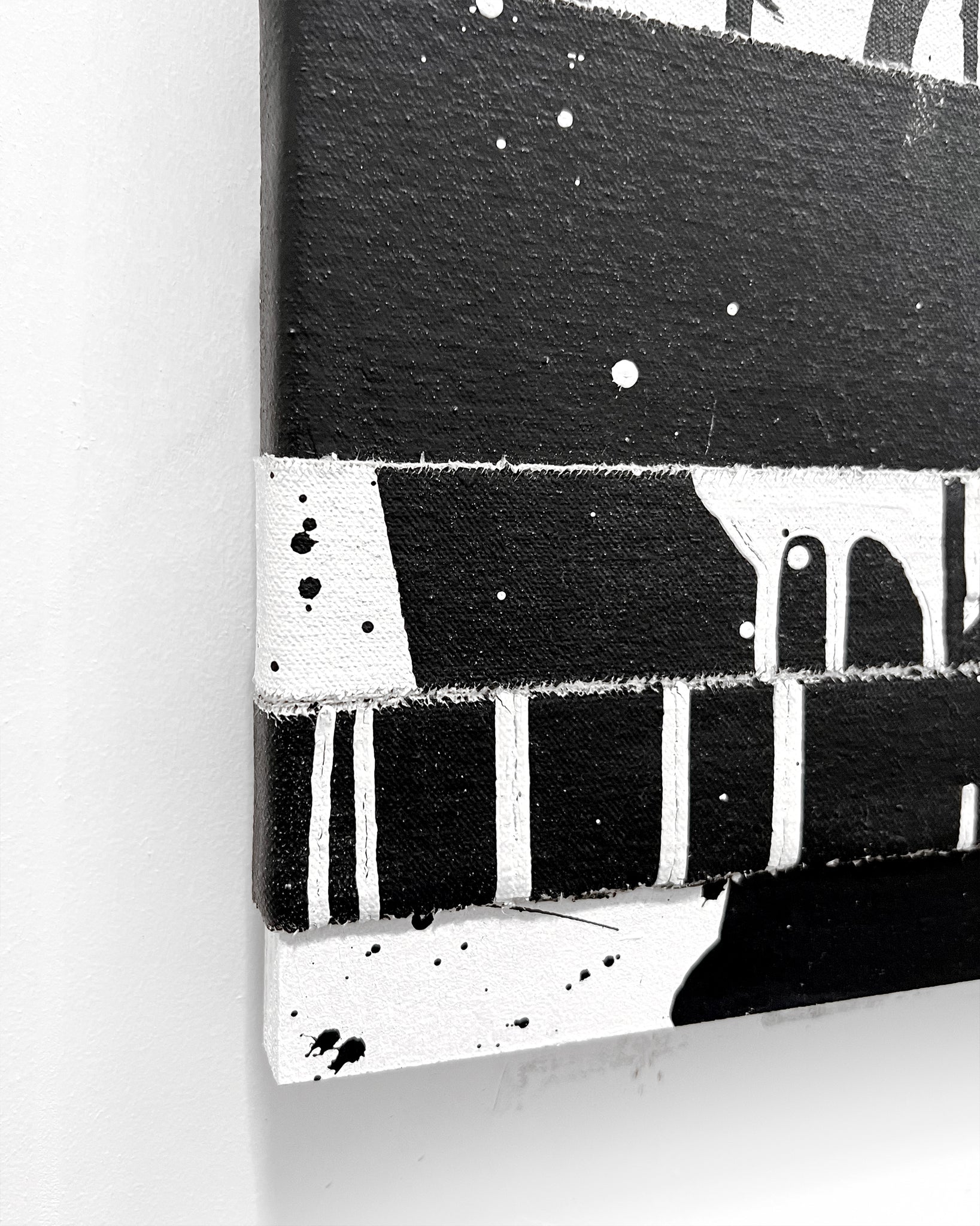 REMIX / BW 02- 60 x 60 cm, 24 x 24 in