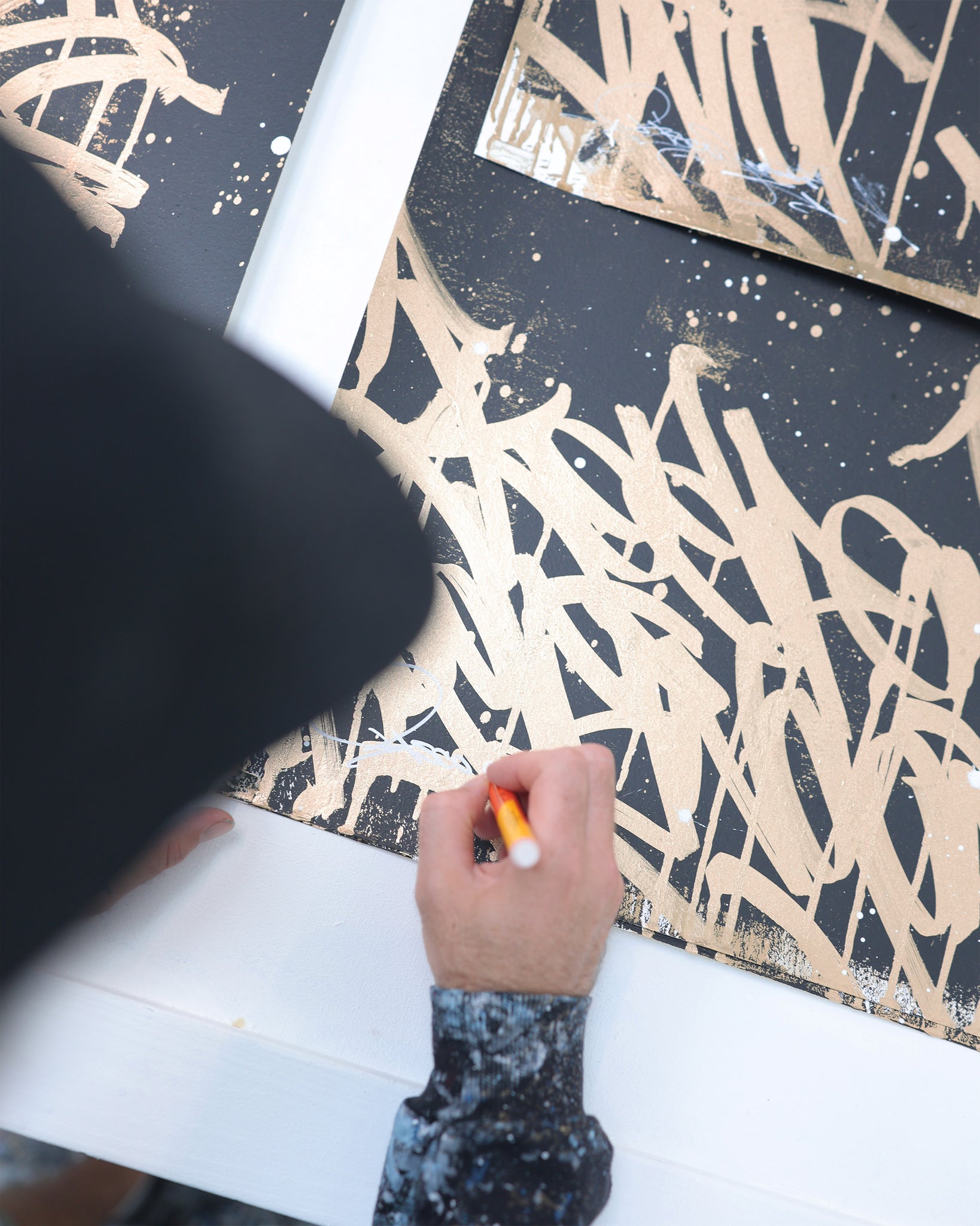 KEEP ON KEEPING ON / work on paper