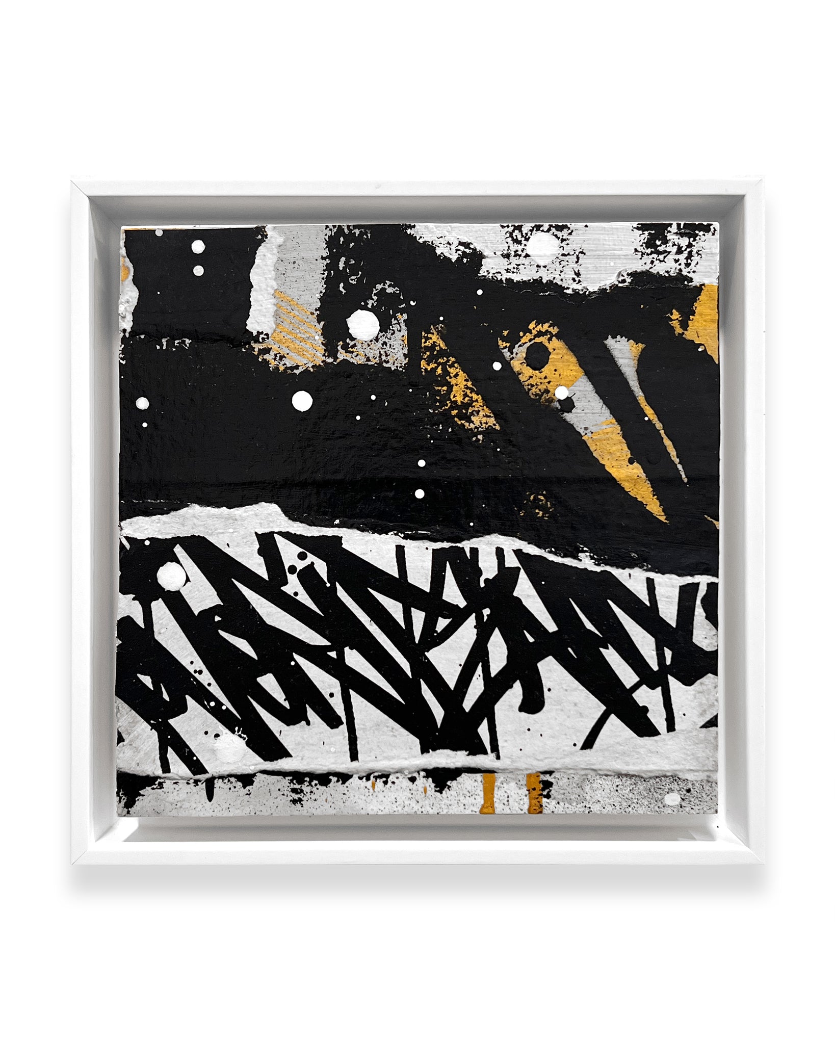 REMIX / GLD 01 - 21 x 21 cm, 8.5 x 8.5 in