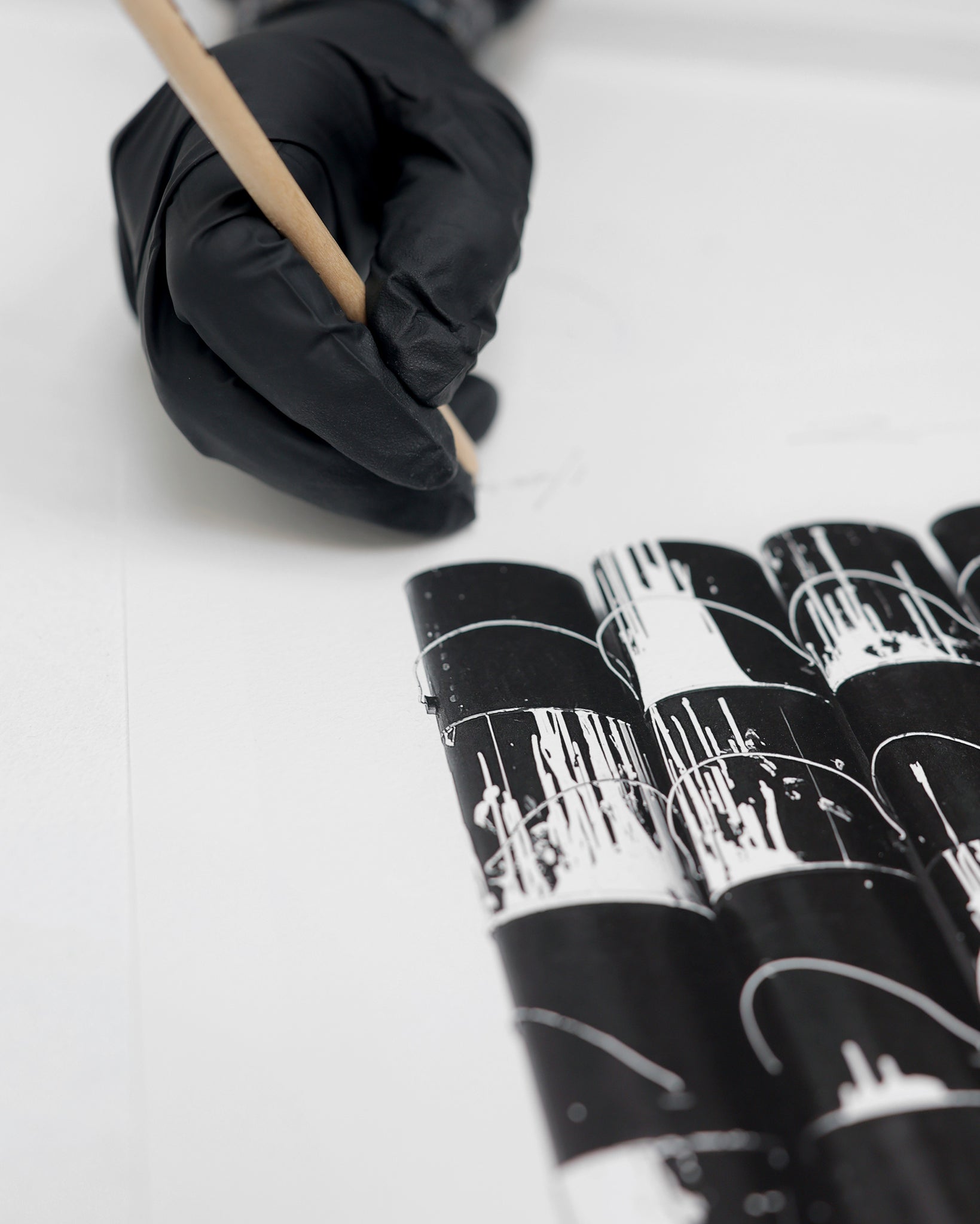 BUCKETS - 40 x 50 cm / 16 x 20 in